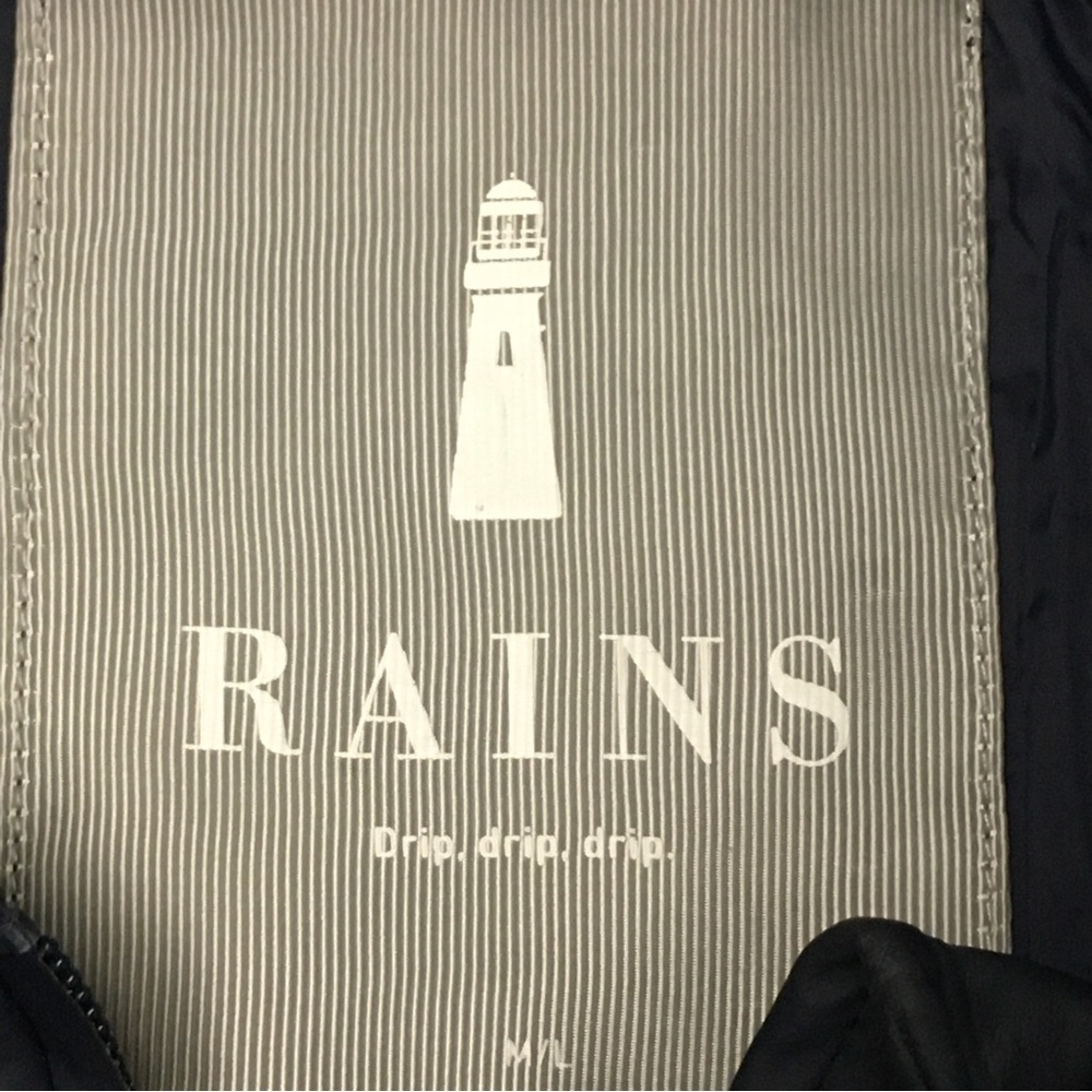 RAINS Mens Trekker Puffer Waterproof Jacket Full Zip Dark Blue Size M/L  EUC - Picture 3 of 10
